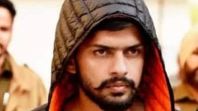 লরেন্স বিষ্ণোই গ্যাং কানাডায় ভারতীয় বংশোদ্ভূত শিল্পপতিকে হত্যা করেছে, পাঞ্জাবি গায়কের বাড়িতে গুলি চালিয়েছে