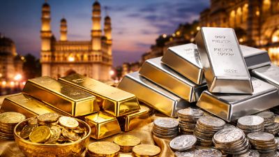 Hyderabad Gold Silver Rate Today, February 4, 2026: Gold Edges Up, Silver Holds Firm; Check Latest Prices