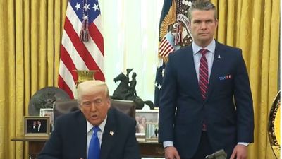“You Said, ‘Let’s Do It’”: Trump Credits Hegseth for Early Iran War Push Amid Growing Doubts
