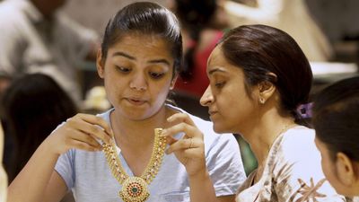 Gold & Silver Price In Chennai Today: Gold Holds Firm As Silver Shows Stability On March 27