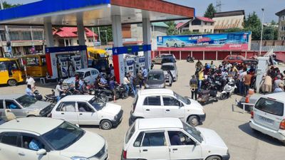 ‘Pay Extra Or Cancel’: Hyderabad Commuters Hit By Surge In Cab And Delivery Charges