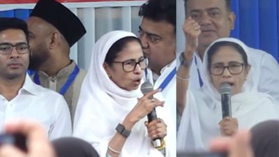 Mamata Banerjee Joins Eid Prayers Amid Rain, Addresses Gathering With Hindi Shayari; 'Sarfaroshi Ki Tamanna'