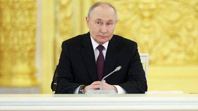 Russia Accused of Sharing Military Intelligence With Iran to Track US Forces: Report 