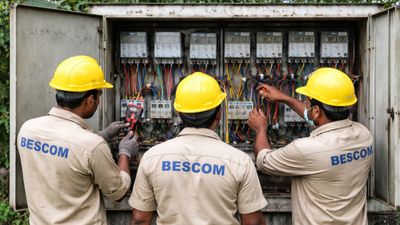 Bengaluru Power Cut Today: Residents Slam BESCOM Over Frequent Cuts, Flag 9-10 Hour Outages