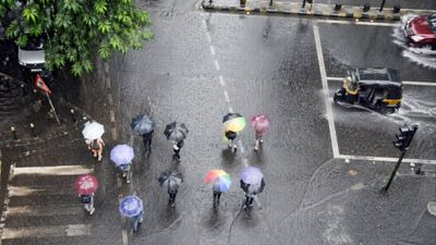 Karnataka Yellow Alert: Bengaluru Not In Rain Zone, IMD Warns Of Thunderstorms In 14+ Dists In Next 24 Hours 