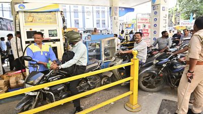 Crude Oil Price Today - April 30: Brent Crude Rises To Record High - Will Petrol Rates Be Hiked?