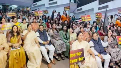 Women’s Reservation Bill Setback: Delhi CM Rekha Gupta Wears Black Band To Protest During An Event
