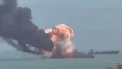 Iran Claims Destroying of US Warship Near Bandar Abbas Amid Rising Gulf Tensions