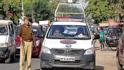 Noida Fake Call Centre Scam Targeted Foreigners Through Deceptive Tech Support,Noida Police Dismantle Fraudulent Call Centre Operating Via Paid Ads,Online Scams Linked To Fake Tech Support In Noida Raid,Fraudulent Call Centre Diverted Funds Using Covert Payment Methods,Investigators Recover Devices After Noida Operation Against Scams