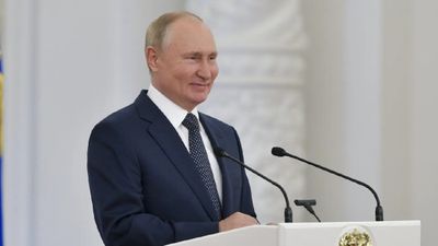 Putin Steps In as Peacemaker Following Failed United States–Iran Negotiations