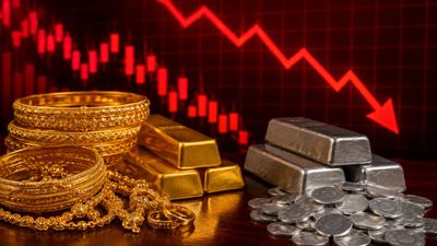 Bangalore Gold Rate Today, May 15: 24-Carat Gold Prices Crash Sharply, Silver Plunges ₹10,000 Per Kg