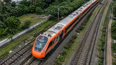 Bengaluru-Mumbai Vande Bharat Sleeper Via Pune-Solapur Expected In Weeks, Miraj-Hubballi Route Rejected
