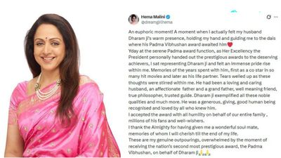 ‘He Was With Me’: Hema Malini’s Emotional Tribute After Receiving Dharmendra’s Padma Vibhushan