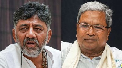 Will Karnataka Get a New CM? Siddaramaiah-DK Shivakumar Talks Reach Delhi