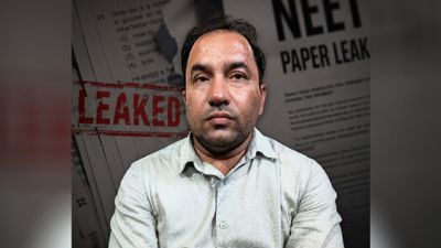 'Leaked Papers For You, Darling': Lucknow Professor Told Student; Arrested