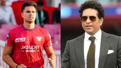 Arjun Tendulkar's IPL Debut Performance For Lucknow Super Giants Earns Praise From Sachin Tendulkar