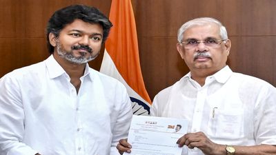 When Will Vijay Take Oath As Tamil Nadu CM? Know Date, Venue & Time of Swearing In Ceremony