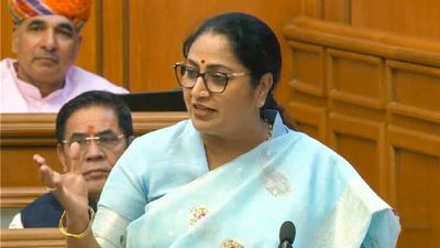 Delhi’s Major Healthcare Push: CM Rekha Gupta Announces New Cashless Scheme For Construction Workers
