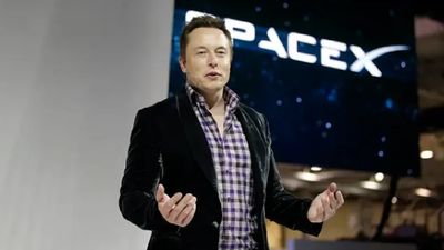 You Know It’s Overpriced. You’re Buying Anyway: What SpaceX IPO Says About Us More Than SpaceX