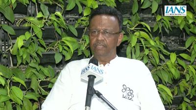 West Bengal: TMC Leader and Kolkata Mayor Firhad Hakim Resigns 