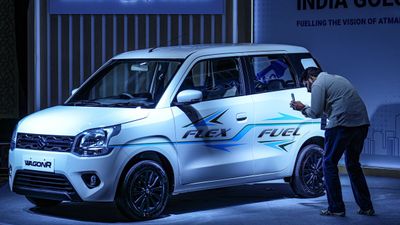 Maruti Tops 2 Lakh June Sales as Mahindra, Hyundai Post Strong Growth