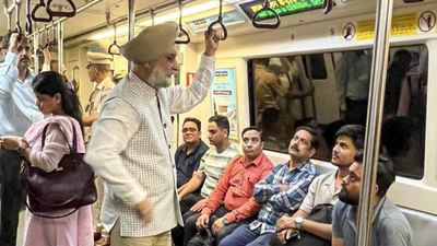 Janpath, Rajiv Chowk, Patel Chowk & Central Secretariat Metro Stations Closed Till Further Instructions: DMRC