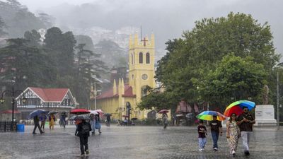 Himachal Pradesh Weather: Heavy Rain Alert For Kangra, Shimla, Mandi Dists