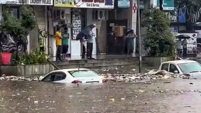 Monsoon Fury: Mumbai On Red Alert, Rajasthan, Himachal Bear Brunt of Rains; Delhi To Get Light Showers