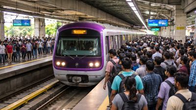 Namma Metro: ಪ್ರಯಾಣಿಕರ ವಿರೋಧ: ಮೆಟ್ರೋ ಪ್ರಯಾಣದರ ಬೆಲೆ ಏರಿಕೆಯಿಂದ ಹಿಂದೆ ಸರಿದ BMRCL