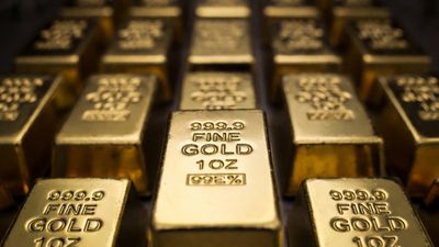 Gold: ದಾಖಲೆ ಮಟ್ಟಕ್ಕೆ ಏರಿದ ಬೆಲೆ; ಈ ವರ್ಷ ಚಿನ್ನದ ಬೇಡಿಕೆ ಕುಸಿಯುವ ಸಾಧ್ಯತೆ