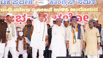 ಕೇಂದ್ರ ಸರ್ಕಾರ ಬಯಸಿದಾಗ ಮಾತ್ರ ಕೆಲಸ ನೀಡುವ ‘ವಿಬಿ ಗ್ರಾಮ್ ಜಿ’ ಯೋಜನೆ: ಸಚಿವ ಎಂ.ಬಿ ಪಾಟೀಲ್ 