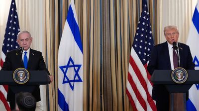 US Military: ಇರಾನ್ ಕಡೆಗೆ ನುಗ್ಗುತ್ತಿರುವ ಅಮೆರಿಕದ ಬೃಹತ್ ಸೇನೆ, ಟ್ರಂಪ್ ಹೇಳಿಕೆ ನಂತರ ತಲ್ಲಣ