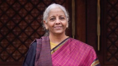 ದೇಶದ ಬಜೆಟ್ ಮಂಡಿಸುವ 'ಮಹಿಳಾ ಮಣಿ' ನಿರ್ಮಲಾ ಸೀತಾರಾಮನ್ ಆಸ್ತಿ ಎಷ್ಟು ಗೊತ್ತಾ? ಇಲ್ಲಿದೆ ಇಂಟರೆಸ್ಟಿಂಗ್ ಮಾಹಿತಿ