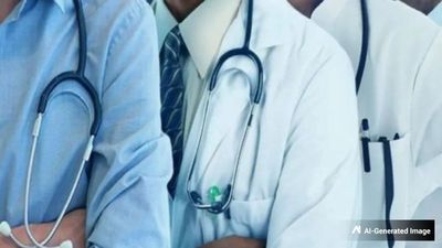 Karnataka: ರಾಜ್ಯಾದ್ಯಂತ ಸರ್ಕಾರಿ ವೈದ್ಯರ ಮುಷ್ಕರ, ಸಂಪೂರ್ಣ ಒಪಿಡಿ ಸೇವೆ ಬಂದ್‌ಗೆ ನಿರ್ಧಾರ