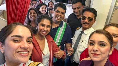 ಭಾರತ ಮೂಲದ 100 ಪೈಲಟ್ಗಳ ರಕ್ಷಣೆ, ತಾಯ್ನಾಡಿಗೆ ಮರಳುತ್ತಿರುವ ವಿಮಾನ ಚಾಲಕರು | Operation Roaring Lion