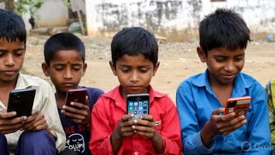 ಕರ್ನಾಟಕದಲ್ಲಿ 16 ವರ್ಷದೊಳಗಿನ ಮಕ್ಕಳಿಗೆ ಸಾಮಾಜಿಕ ಜಾಲತಾಣ ಬಳಕೆ ನಿಷೇಧ: ಬಜೆಟ್‌ನಲ್ಲಿ ಘೋಷಣೆ