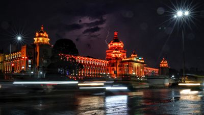 Viral Video: ಕಡಿಮೆ ಹಣದಲ್ಲಿ ಬದುಕೋದು ಹೇಗೆ ? ಬೆಂಗಳೂರು ಇಂಟರ್ನ್ ಹೇಳಿದ ಟ್ರಿಕ್‌ಗಳು