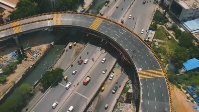 Bengaluru Elevated Corridors: ಬೆಂಗಳೂರಿಗೆ ಭರ್ಜರಿ ಗುಡ್‌ನ್ಯೂಸ್: 11ಎಲಿವೇಟೆಡ್ ಕಾರಿಡಾರ್‌ ಅಭಿವೃದ್ಧಿಗೆ 13,262 ಕೋಟಿ ರೂ.