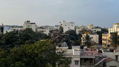 Bengaluru Rent Crisis: ಬೆಂಗಳೂರಲ್ಲಿ ಬಾಡಿಗೆ ಮನೆ ಡಿಮ್ಯಾಂಡ್ ಬಗ್ಗೆ ಯುವತಿ ವಿಡಿಯೋ ವೈರಲ್  