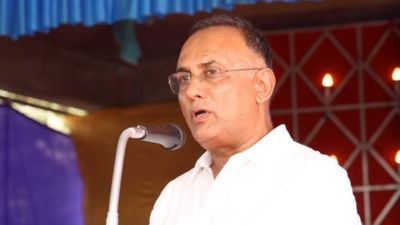 Bengaluru: ಹೆಸರಘಟ್ಟದಲ್ಲಿ ಹಕ್ಕಿಜ್ವರ ದೃಢ: ಜನತೆಗೆ ಆತಂಕ ಬೇಡ ಎಂದ ಸಚಿವ ದಿನೇಶ್ ಗುಂಡೂರಾವ್