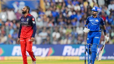 Hardik vs Krunal: ತಮ್ಮ ಹಾರ್ದಿಕ್ ವಿಕೆಟ್‌ ಕಿತ್ತ ಬೌಲರ್‌ಗಿಂತ ಹೆಚ್ಚಾಗಿ ಸಂಭ್ರಮಿಸಿದ ಕೃನಾಲ್ ಪಾಂಡ್ಯ, ಭಾರಿ ವೈರಲ್‌