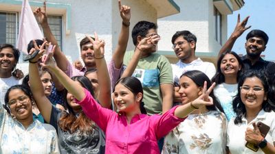 JEE Advanced 2026: ನಾಳೆಯಿಂದಲೇ ರಿಜಿಸ್ಟ್ರೇಷನ್ ಶುರು, ಯಾರು ಅರ್ಹರು? ಅರ್ಜಿ ಸಲ್ಲಿಕೆ ಹೇಗೆ? ಇಲ್ಲಿದೆ ಮಾಹಿತಿ