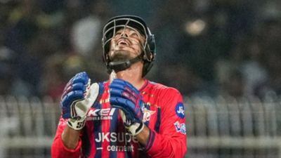 ಮಗನ ಕ್ರಿಕೆಟ್‌ಗಾಗಿ ಜೈಲಿಗೆ ಹೋಗಿದ್ದ ತಂದೆ, ರೋಹಿತ್ ಕೋಚ್ ಸಲಹೆಯಿಂದ ಐಪಿಎಲ್ ಸ್ಟಾರ್ ಆದ ಮಗ ಮುಕುಲ್; ಇಲ್ಲಿದೆ ರೋಚಕ ಸ್ಟೋರಿ  