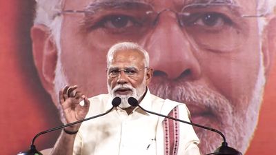 Narendra Modi: ತಮಿಳುನಾಡು ವಿಧಾನಸಭೆ ಚುನಾವಣೆ 2026: ಕಪ್ಪು ಬಣ್ಣದ ಮೇಕಪ್ ಬಳಸಿದರೇ ನರೇಂದ್ರ ಮೋದಿ, ವೈರಲ್ ವಿಡಿಯೋ 