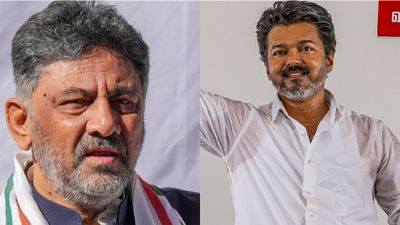 Vijay: ನಟ, ರಾಜಕಾರಣಿ ವಿಜಯ್ ಮಹತ್ವದ ಟ್ವೀಟ್ - ಅಪ್ರಬುದ್ಧ ರಾಜಕಾರಣಿ ಎಂದ ಡಿ.ಕೆ ಶಿವಕುಮಾರ್ Tamil Nadu Assembly Election