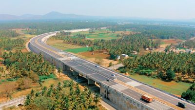 Bengaluru Expressway: ಆಂಧ್ರ ಲಾಬಿ ಸಿಲಿಕಾನ್ ಸಿಟಿಗೆ ಹೊಸ ಎಕ್ಸ್‌ಪ್ರೆಸ್ ವೇ: 17 ಗ್ರಾಮಗಳ ರೈತರಿಗೆ ಆತಂಕ