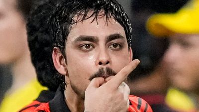 ಸಿಎಸ್‌ಕೆ ವಿರುದ್ಧ ಗೆಲುವಿನ ಬಳಿಕ 'ವಿಸಿಲ್ ಪೋಡು' ಶೈಲಿಯಲ್ಲಿ ಸಂಭ್ರಮಿಸಿದ ಎಸ್‌ಆರ್‌ಎಚ್‌ ಸ್ಟಾರ್ ಇಶಾನ್ ಕಿಶನ್