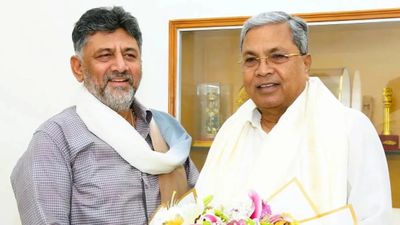 ರಾಹುಲ್ ಗಾಂಧಿ ಸೂಚನೆ: ಮೇ 28ಕ್ಕೆ ರಾಜೀನಾಮೆ ನೀಡಲು ಮುಂದಾದ ಸಿದ್ದರಾಮಯ್ಯ? ಡಿಕೆಶಿಗೆ ಸಿಎಂ ಪಟ್ಟ!