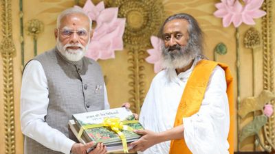ಬೆಂಗಳೂರಿನಲ್ಲಿ ಪ್ರಧಾನಿ ಮೋದಿ ಸಂಚರಿಸುವ ಮಾರ್ಗದಲ್ಲಿ ಜಿಲೆಟಿನ್‌ ಇದ್ದ ಬ್ಯಾಗ್‌ ಪತ್ತೆ: ಶಂಕಿತ ಪೊಲೀಸ್‌ ವಶಕ್ಕೆ