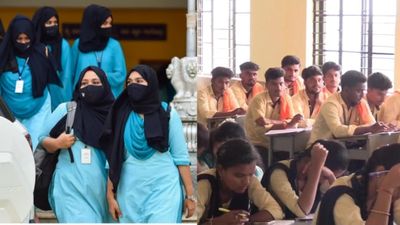 ಕೇಸರಿ ಶಾಲು, ಹಿಜಾಬ್ ಉದ್ಯೋಗ ಕೊಡಲ್ಲ: ಬಿಜೆಪಿ ವಿರುದ್ಧ ಪ್ರಿಯಾಂಕ್ ಖರ್ಗೆ ಕಿಡಿ